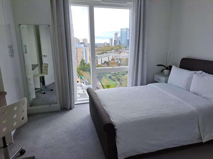 Séjour chez l'habitant Cozy Double With Large En Near Canary Wharf With Amazing Views In A Shared *